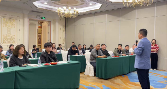 庫勒五金2024品牌新篇章：高炮廣告席卷廣東，客戶盛贊智能工廠
